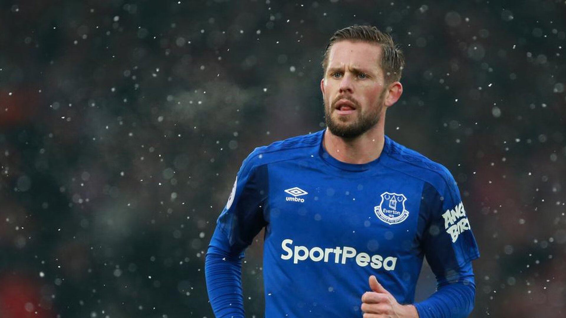 国际帆船赛巅峰对决,狂风巨浪中见证王者诞生